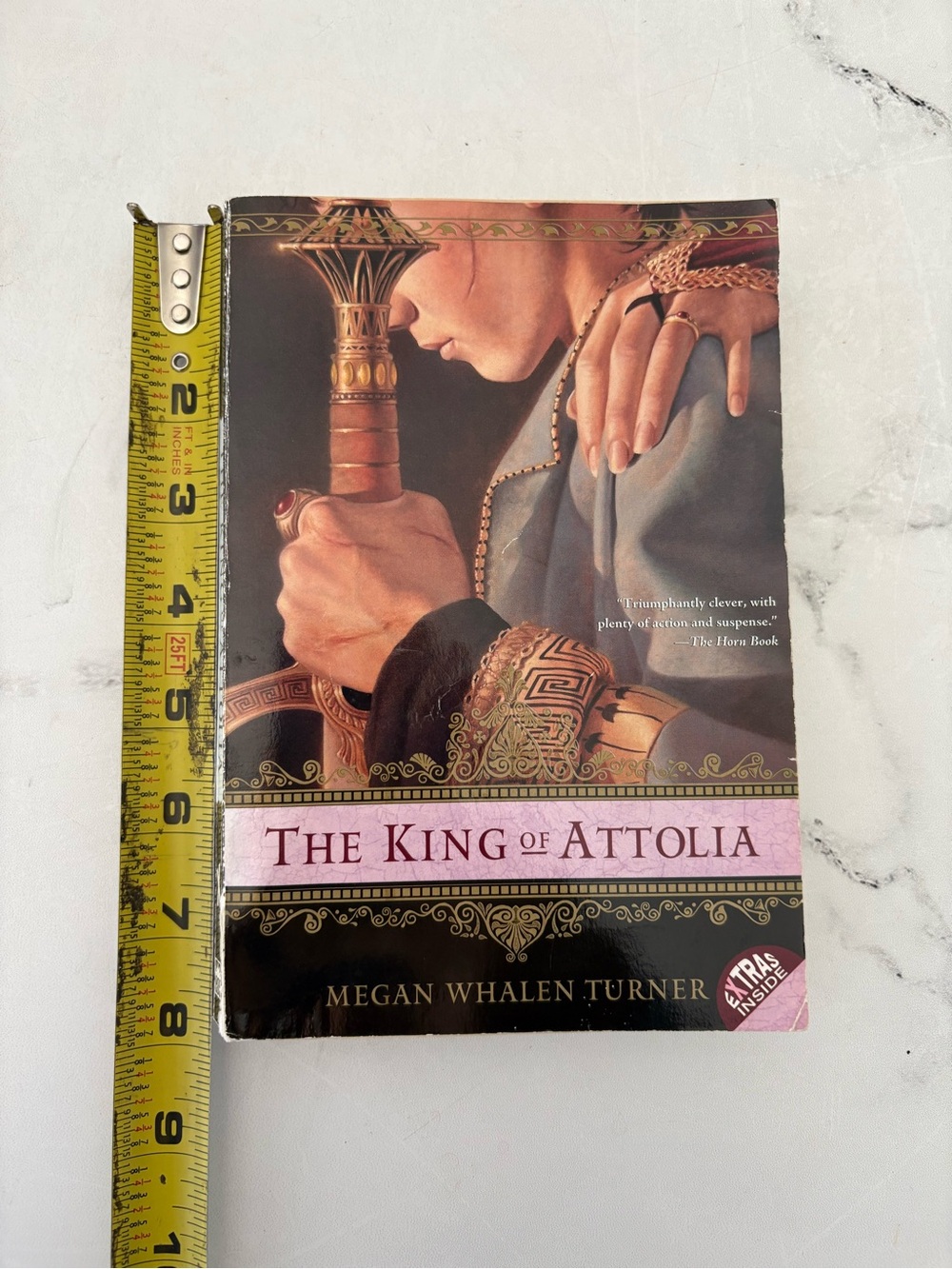 The King of Attolia by Megan Whalen Turner - Paperback Book
